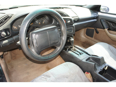 chevrolet camaro 1994 green hatchback gasoline v6 rear wheel drive automatic 77388