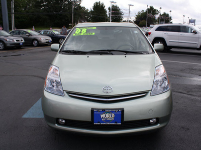 toyota prius 2008 silver pine hatchback hybrid 4 cylinders front wheel drive cont  variable trans  07701