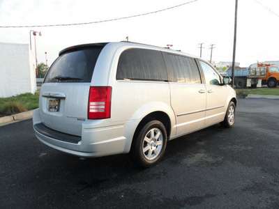 chrysler town and country 2010 silver van touring gasoline 6 cylinders front wheel drive automatic 60915