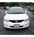 honda civic 2009 white coupe lx gasoline 4 cylinders front wheel drive 5 speed automatic 07724