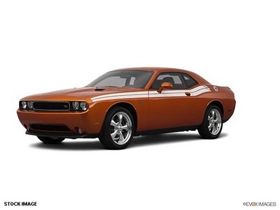 dodge challenger 2011 orange coupe r t classic gasoline 8 cylinders rear wheel drive 6 speed manual tremec tra 07724