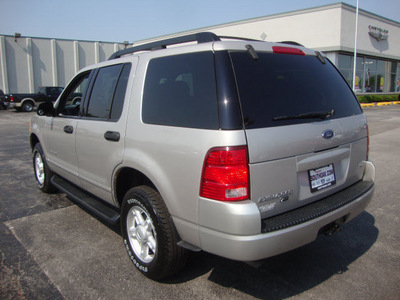 ford explorer 2005 gray suv xlt flex fuel 6 cylinders 4 wheel drive automatic 60443