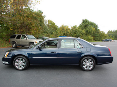 cadillac dts 2007 dk  blue sedan gasoline 8 cylinders front wheel drive automatic 27330