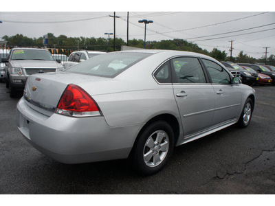 chevrolet impala 2010 silver sedan lt gasoline 6 cylinders front wheel drive 4 speed automatic 07060