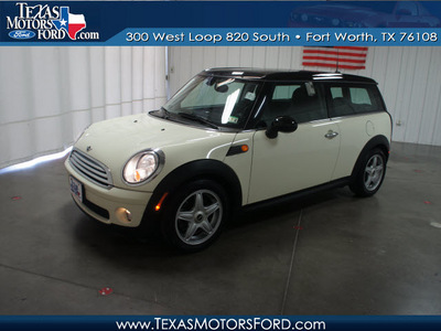 mini cooper clubman 2008 off white hatchback clubman gasoline 4 cylinders front wheel drive 6 speed manual 76108