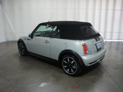 mini cooper 2008 silver s gasoline 4 cylinders front wheel drive automatic 76108