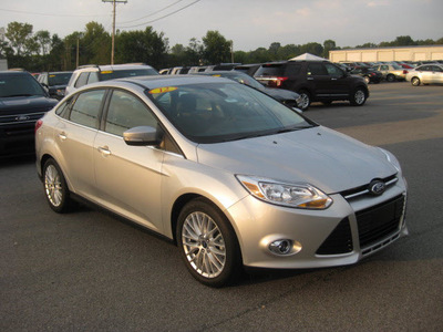 ford focus 2012 silver sedan sel gasoline 4 cylinders front wheel drive 6 speed automatic 62863