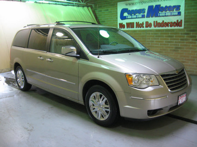 chrysler town and country 2009 sandstone van limited gasoline 6 cylinders front wheel drive automatic 44883