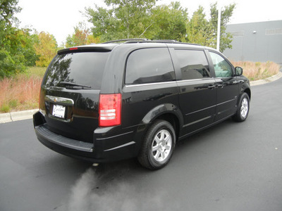 chrysler town and country 2008 black van touring dvd navi gasoline 6 cylinders front wheel drive automatic 55448