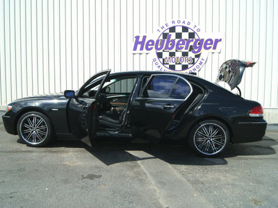 bmw 7 series 2006 black sapphire sedan 750li gasoline 8 cylinders rear wheel drive automatic 80905