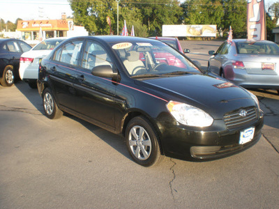 hyundai accent 2009 black sedan gls gasoline 4 cylinders front wheel drive automatic 13502