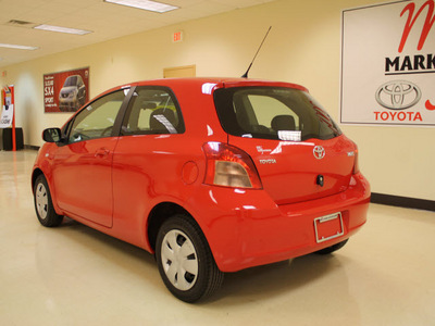 toyota yaris 2010 red sedan yaris gasoline 4 cylinders front wheel drive automatic 27707