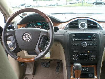 buick enclave 2008 gold suv cx gasoline 6 cylinders all whee drive automatic 13502