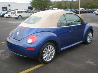 volkswagen beetle 2008 blue gasoline 5 cylinders front wheel drive automatic 13502