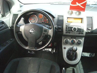 nissan sentra 2007 silver sedan se r spec v gasoline 4 cylinders front wheel drive 6 speed manual 80905
