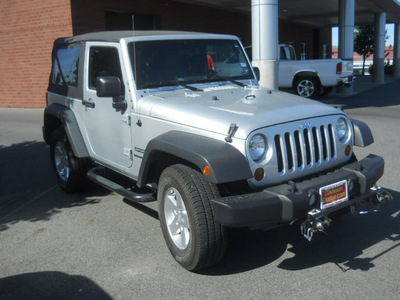 jeep wrangler 2010 silver suv sport gasoline 6 cylinders 4 wheel drive automatic 99212