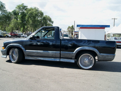 chevrolet s 10 1999 gray pickup truck ls xtreme gasoline 4 cylinders rear wheel drive 5 speed manual 80911