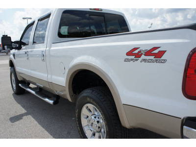 ford f 250 super duty 2009 white lariat gasoline 8 cylinders 4 wheel drive automatic 77388