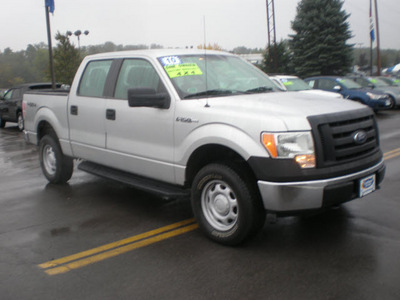 ford f 150 2010 silver gasoline 8 cylinders 4 wheel drive automatic 13502