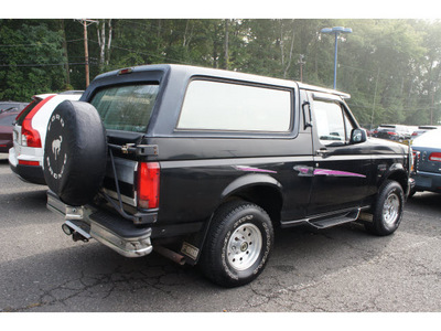 ford bronco 1996 black suv gasoline 8 cylinders 4 wheel drive automatic 07060