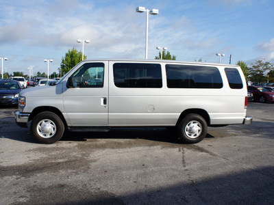 ford econoline wagon 2008 gray van xlt gasoline 8 cylinders rear wheel drive 4 speed automatic 46168