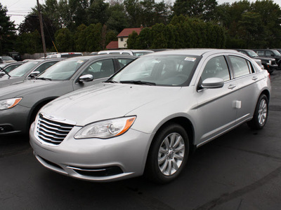 chrysler 200 2012 silver sedan touring gasoline 4 cylinders front wheel drive automatic 07730
