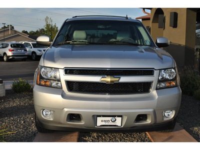 chevrolet tahoe 2010 silver suv lt flex fuel 8 cylinders 4 wheel drive automatic with overdrive 99352