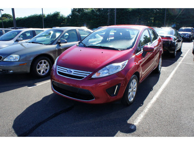 ford fiesta 2011 red sedan se gasoline 4 cylinders front wheel drive automatic with overdrive 08902