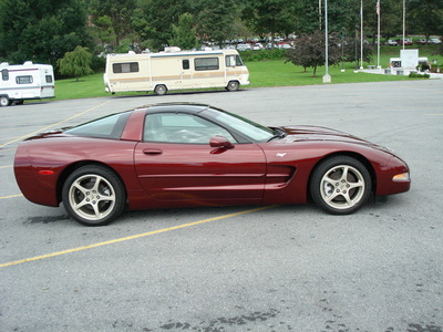 chevrolet corvette coupe 2003 maroon coupe gasoline v8 rear wheel drive automatic 17972