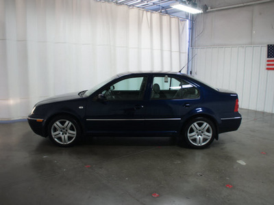 volkswagen jetta 2004 blue sedan gli 1 8t gasoline 4 cylinders front wheel drive automatic 76108