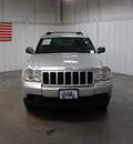 jeep grand cherokee 2010 silver suv laredo gasoline 6 cylinders 2 wheel drive automatic 76108