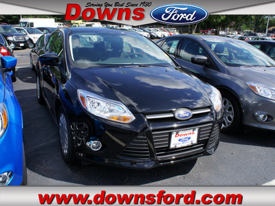 ford focus 2012 black sedan se gasoline 4 cylinders front wheel drive automatic with overdrive 08753