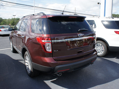 ford explorer 2012 brown suv xlt gasoline 6 cylinders 4 wheel drive automatic with overdrive 08753