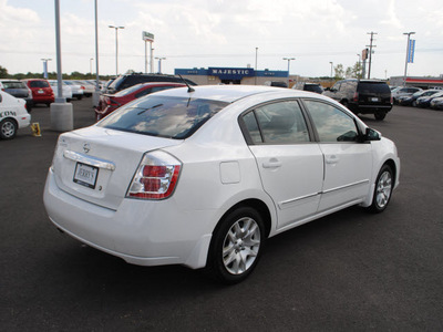 nissan sentra 2010 white sedan gasoline 4 cylinders front wheel drive automatic with overdrive 76087
