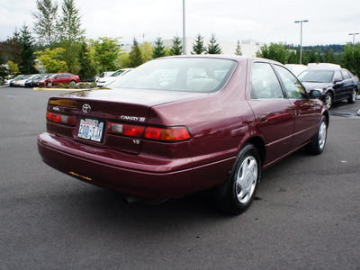 toyota camry 1997 red sedan le gasoline 6 cylinders front wheel drive automatic with overdrive 98371