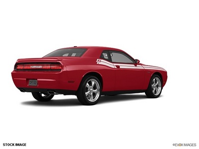 dodge challenger 2011 coupe gasoline 8 cylinders rear wheel drive not specified 33912