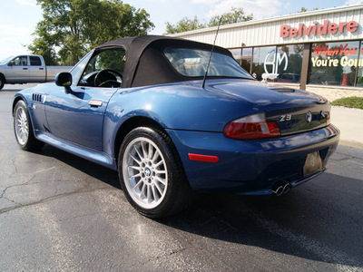 bmw z3 2001 blue 3 0i gasoline 6 cylinders rear wheel drive 6 speed manual 61008