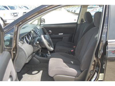 nissan versa 2011 black hatchback 1 8 s gasoline 4 cylinders front wheel drive automatic 77090
