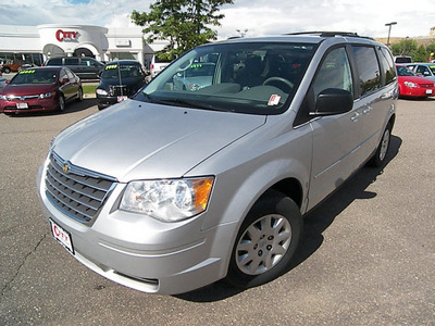 chrysler town country 2010 silver van lx flex fuel 6 cylinders front wheel drive automatic 81212