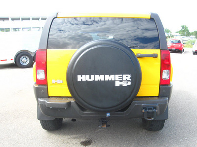 hummer h3 2006 yellow suv gasoline 5 cylinders 4 wheel drive automatic 80504