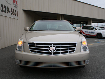 cadillac dts 2008 gold sedan luxury i gasoline 8 cylinders front wheel drive automatic 27215