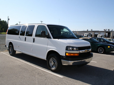 chevrolet express 2010 white van lt 3500 flex fuel 8 cylinders rear wheel drive automatic 27215