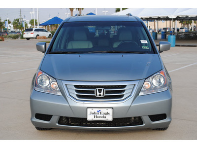 honda odyssey 2008 silver van ex l w dvd gasoline 6 cylinders front wheel drive automatic with overdrive 77065