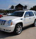 cadillac escalade 2011 white suv flex fuel 8 cylinders rear wheel drive automatic 76087