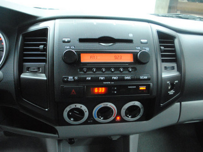 toyota tacoma 2008 white gasoline 4 cylinders 2 wheel drive automatic 91731