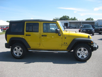 jeep wrangler unlimited 2008 yellow suv x gasoline 6 cylinders 4 wheel drive automatic 62863