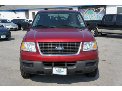 ford expedition 2006 red suv xlt gasoline 8 cylinders rear wheel drive automatic 77388