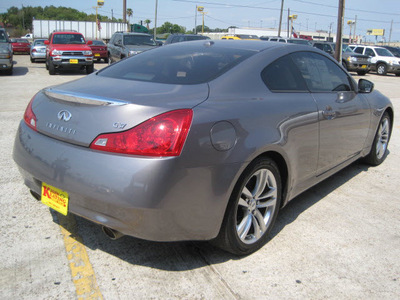 infiniti g37 2008 gray coupe sport gasoline 6 cylinders rear wheel drive automatic 77037