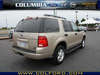 ford explorer 2005 gold suv xlt flex fuel 6 cylinders 4 wheel drive automatic 98632