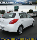 nissan versa 2010 white hatchback 1 8 s gasoline 4 cylinders front wheel drive automatic 98632